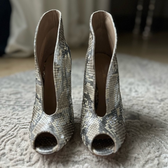 Gianvito Rossi boots🐍 - Picture 6 of 11